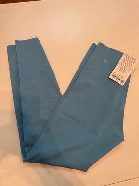 Lululemon NWT Glow Up HR Tight 28” SZ: 10 CLR: Washed Blue